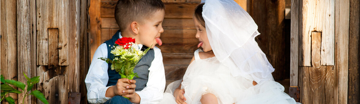 Hochzeit mit Kindern – so wird es zu einem wundervollen Fest - Hochzeit mit Kindern: Tipps für eine stressfreie Feier für Eltern und kleine Gäste