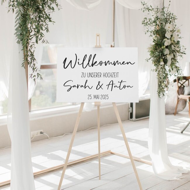 Willkommensschild Hochzeit personalisiert aus Acryl wei&szlig; Welcome schwungvoll wei&szlig;