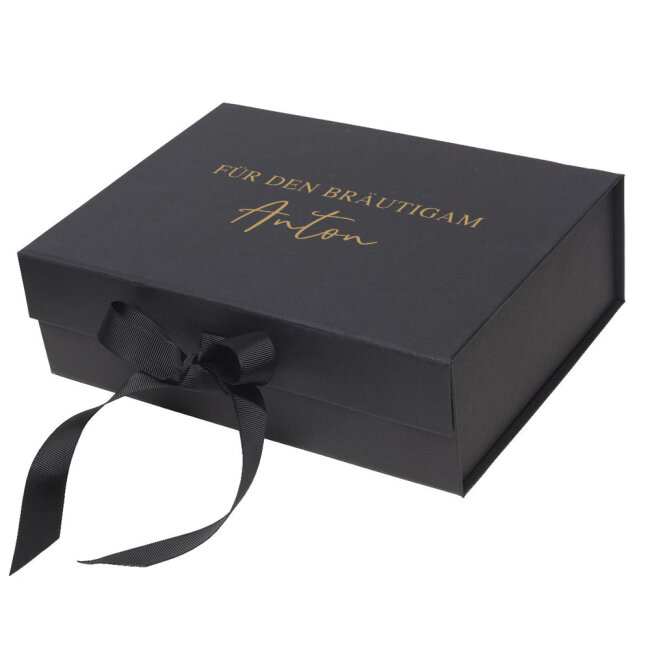 Geschenkbox schwarz personalisiert F&Uuml;R DEN BR&Auml;UTIGAM wei&szlig;