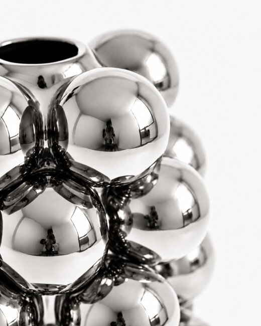 Blumenvase Bubble Silber aus Porzellan &ndash; Moderne Designvase mit Kugelstruktur &ndash; 17 cm